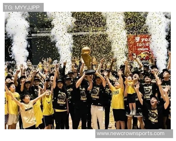 新北国王队正式宣布退役林书豪7号球衣致敬传奇生涯